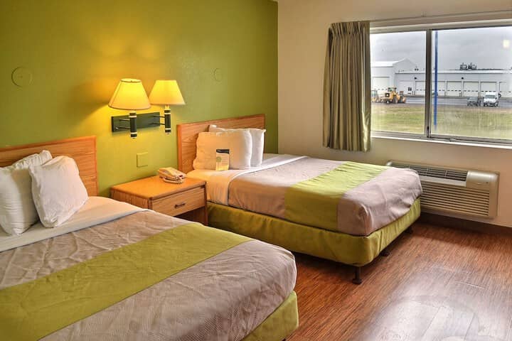 Room 20 of 40
