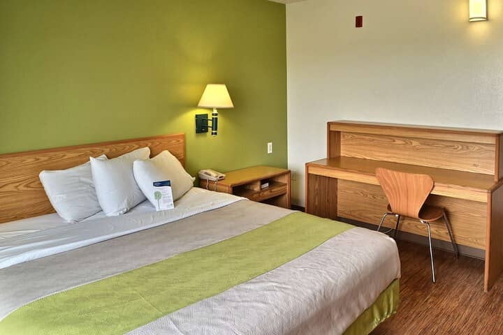 Room 14 of 40